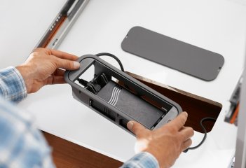 Крепление блока питания SERVO-DRIVE, монтаж ко дну