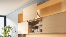 Вертикальный подъёмник AVENTOS HL